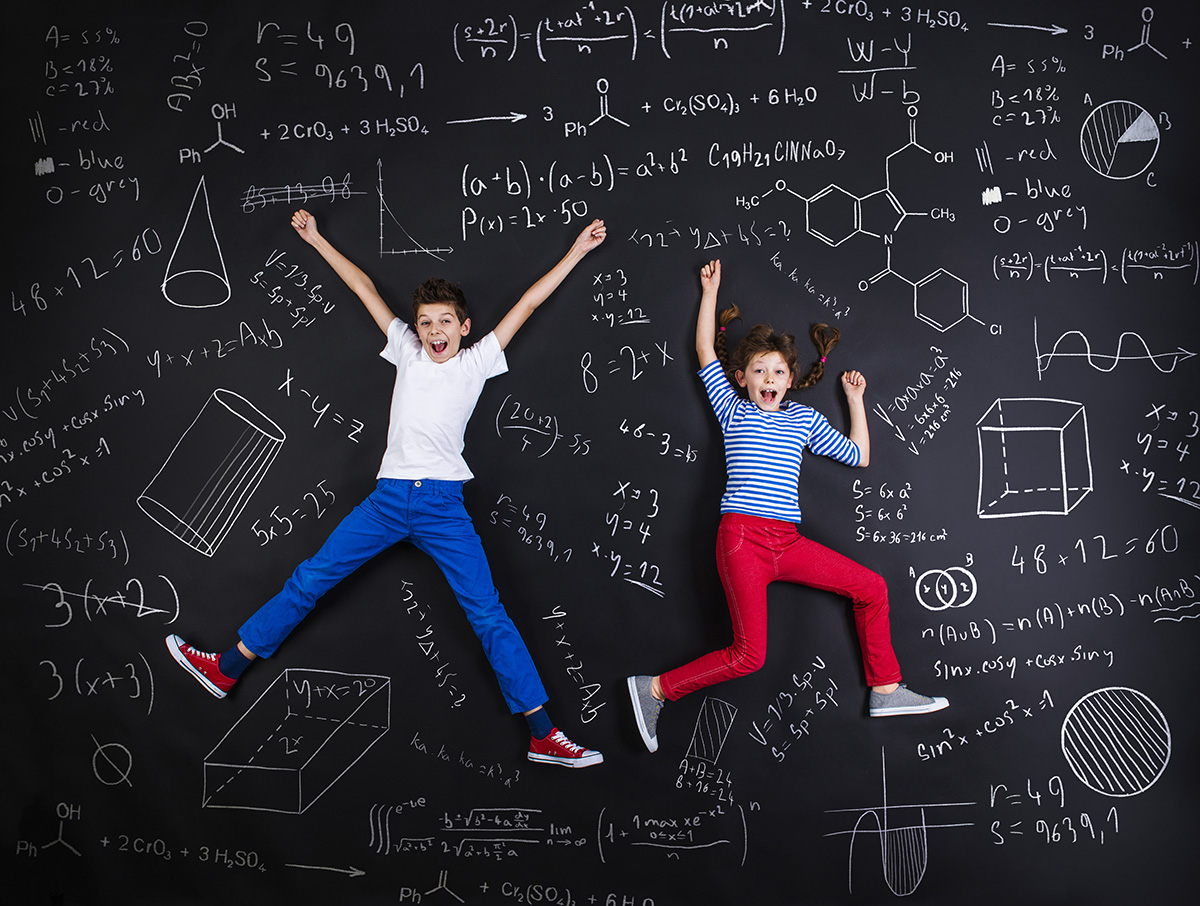 Photo: Kids on chalk board